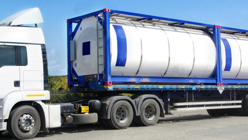 8126 1920x700 ISO Tank Truck