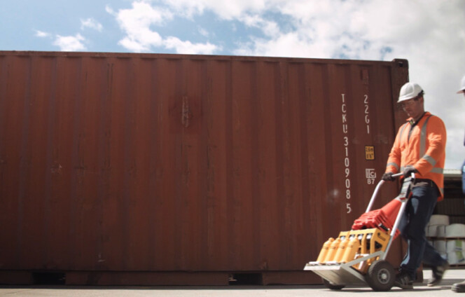 Bison Container Weighing Hexion Global Scales 7