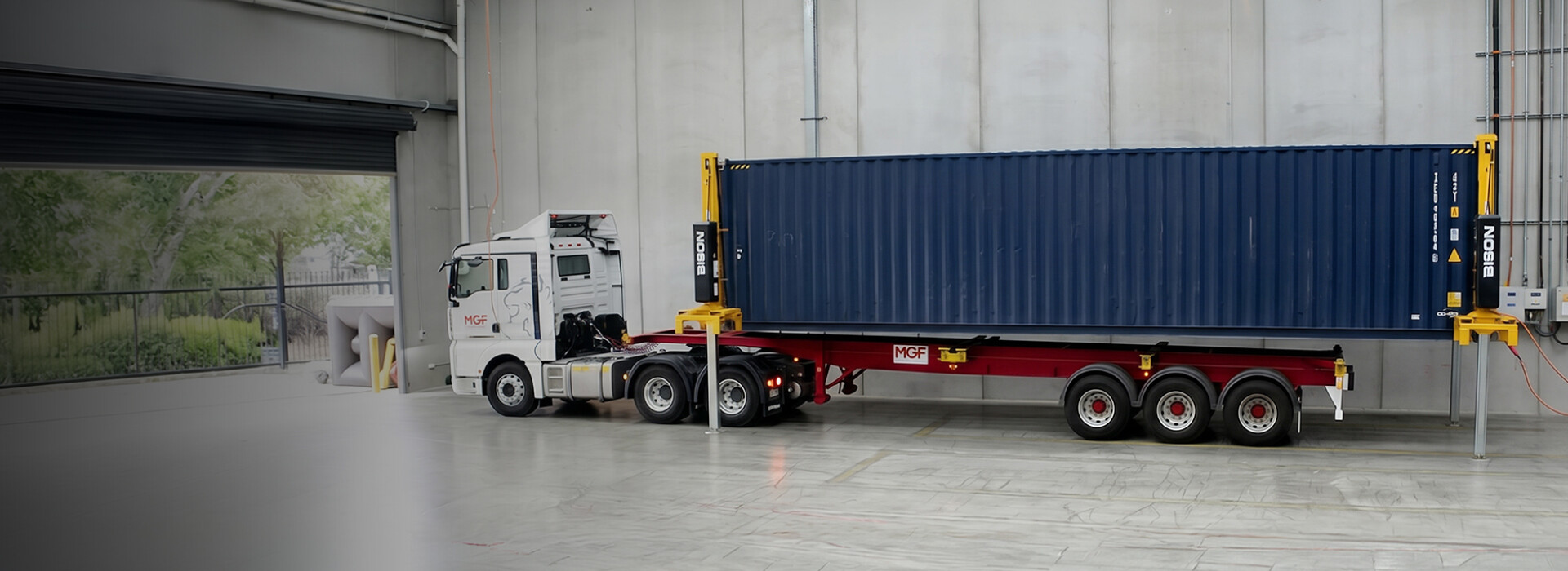 Indoor Container Handling 3
