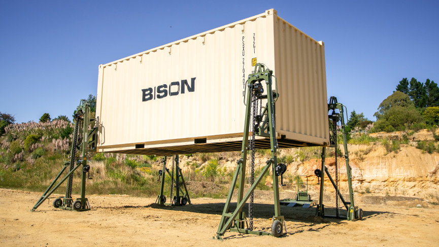 Mantis Lifted 865 487