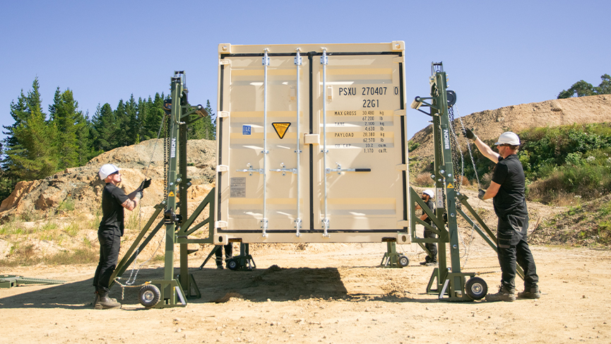 Mantis Lifting 865 487