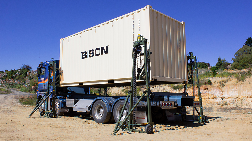 Mantis Truck2 865x487