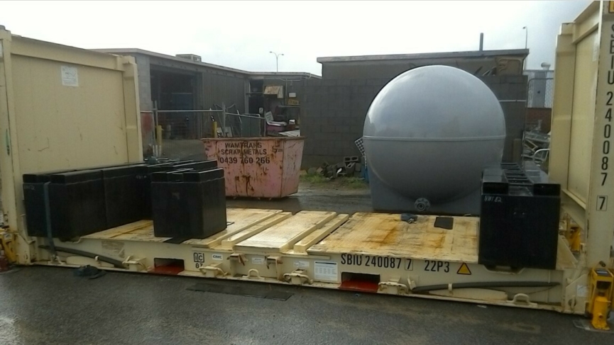 Flat rack container with Bison scales